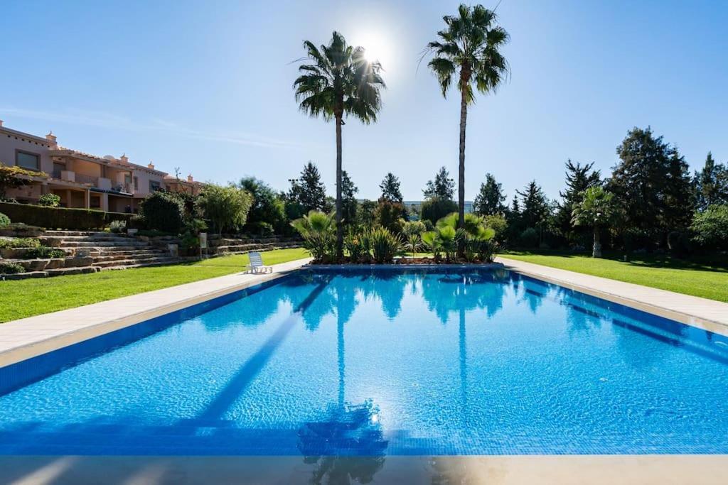 Balaia Residence - Fantastica Moradia Para 6 Com Acesso Directo A Piscina Olhos de Agua  Luaran gambar